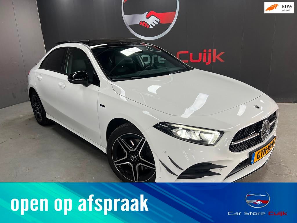 Mercedes-Benz A-klasse 250 e Premium Plus | Pano | Stoelverw, Auto's, Mercedes-Benz, Bedrijf, Te koop, A-Klasse, ABS, Achteruitrijcamera