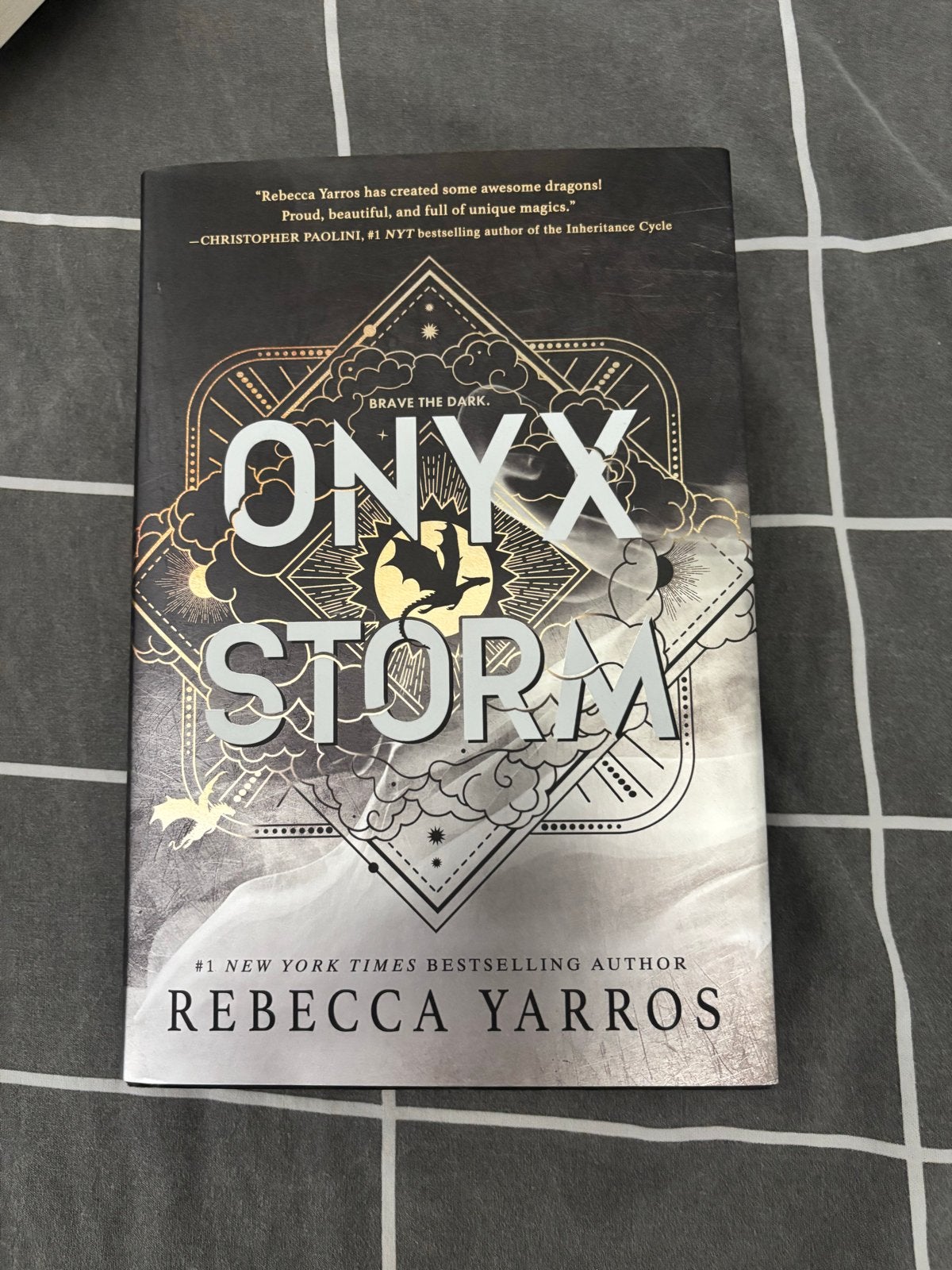 Onyx Storm - Rebecca Yarros (Deluxe Limited Edition), Ophalen of Verzenden, Zo goed als nieuw