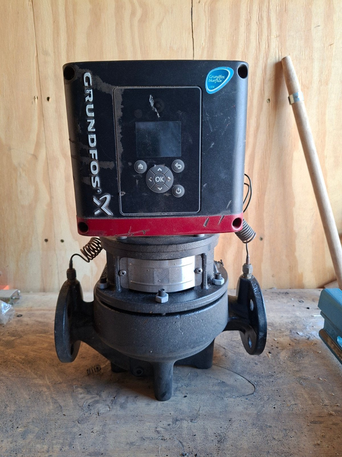 Grundfos TPE 32-200/2-S Circulatiepomp, Ophalen