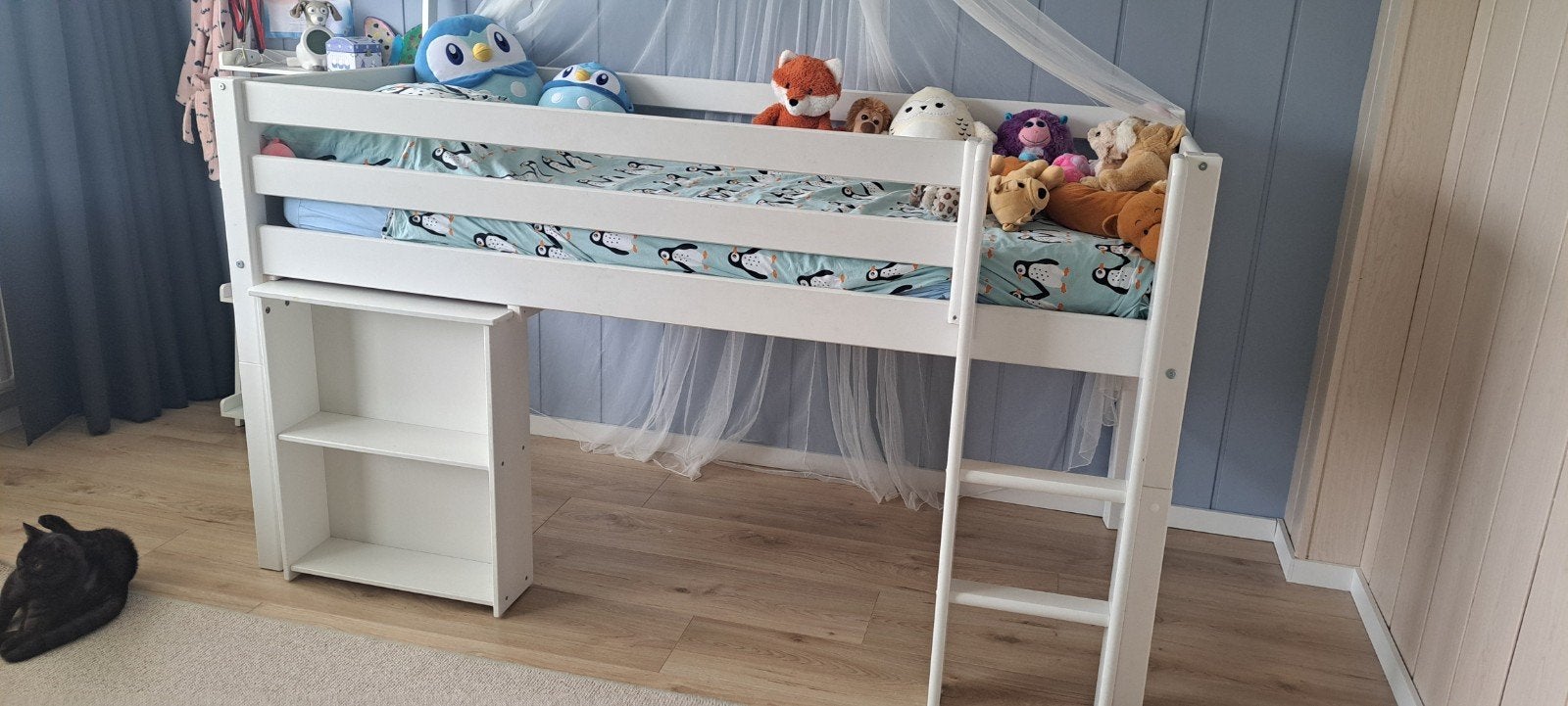Witte halfhoogslaper met bureau en opbergruimte, Ophalen, Gebruikt, 90 cm, Eenpersoons