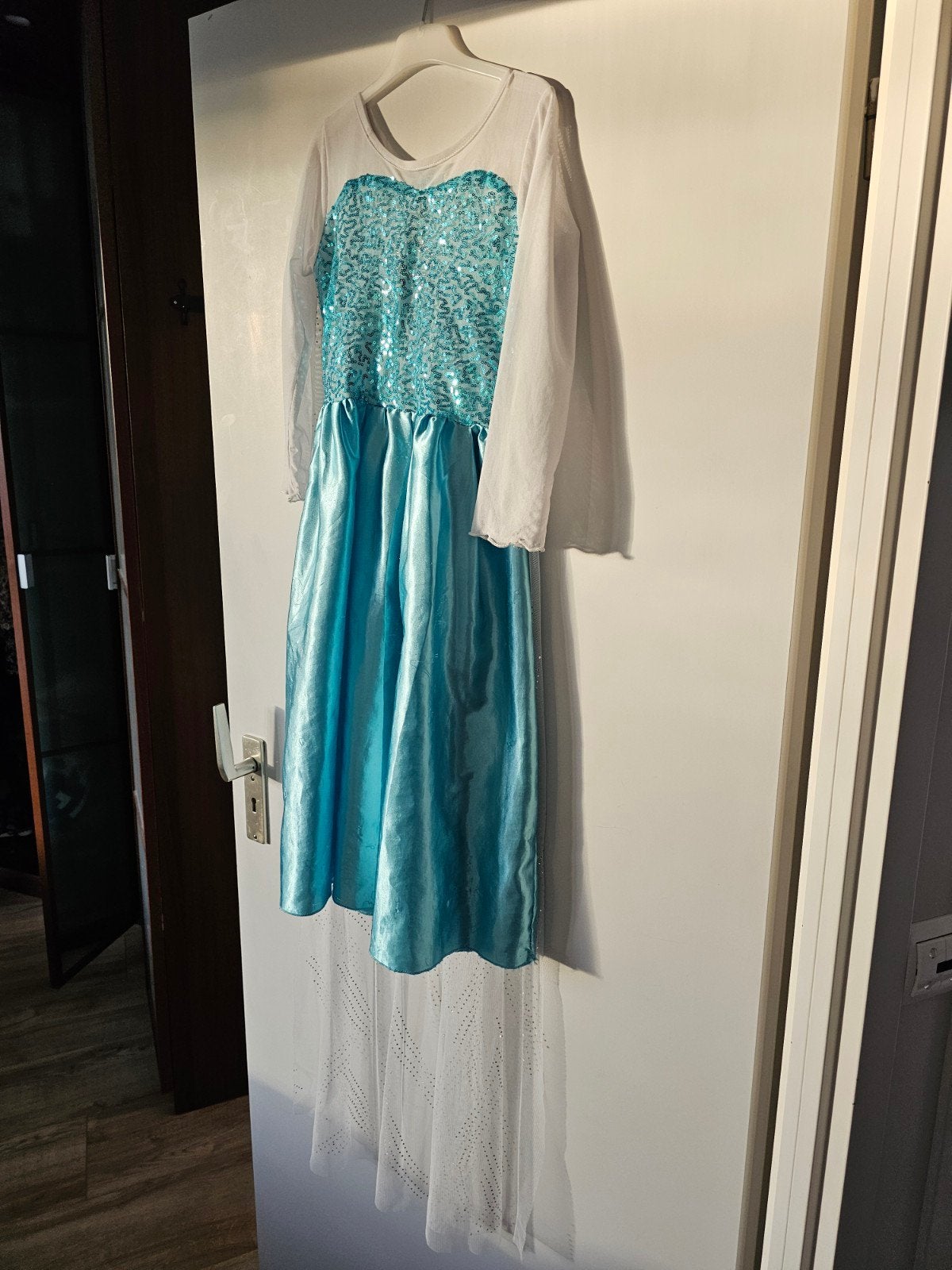 Elsa verkleed jurk maat 130, Kleding | Dames, Ophalen of Verzenden, Zo goed als nieuw, Maat 38/40 (M), Overige typen