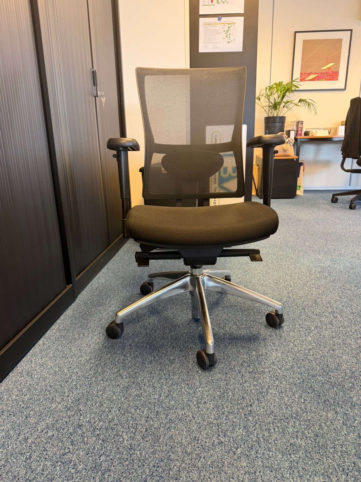 Ergonomische bureaustoel, Ophalen, Zo goed als nieuw, Zwart