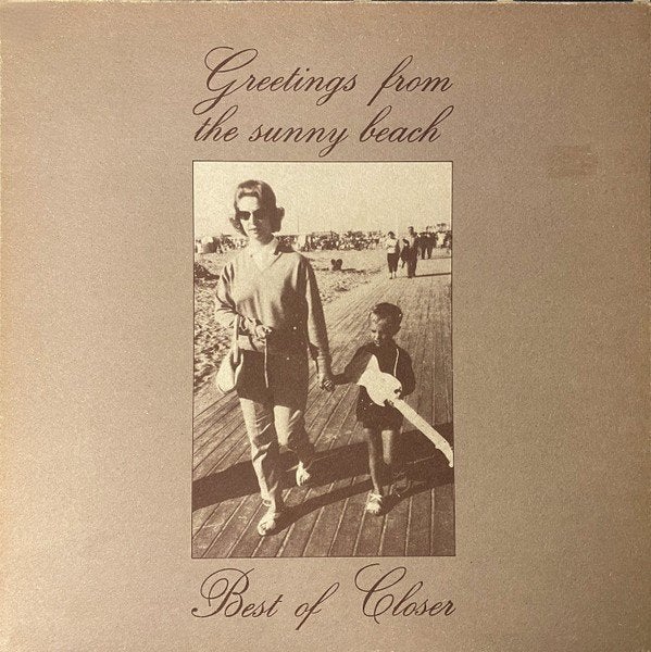 greetings from the sunny beach-best of closer/v/a-garage/pun, LP, Gebruikt, Gatefold hoes, Verzenden