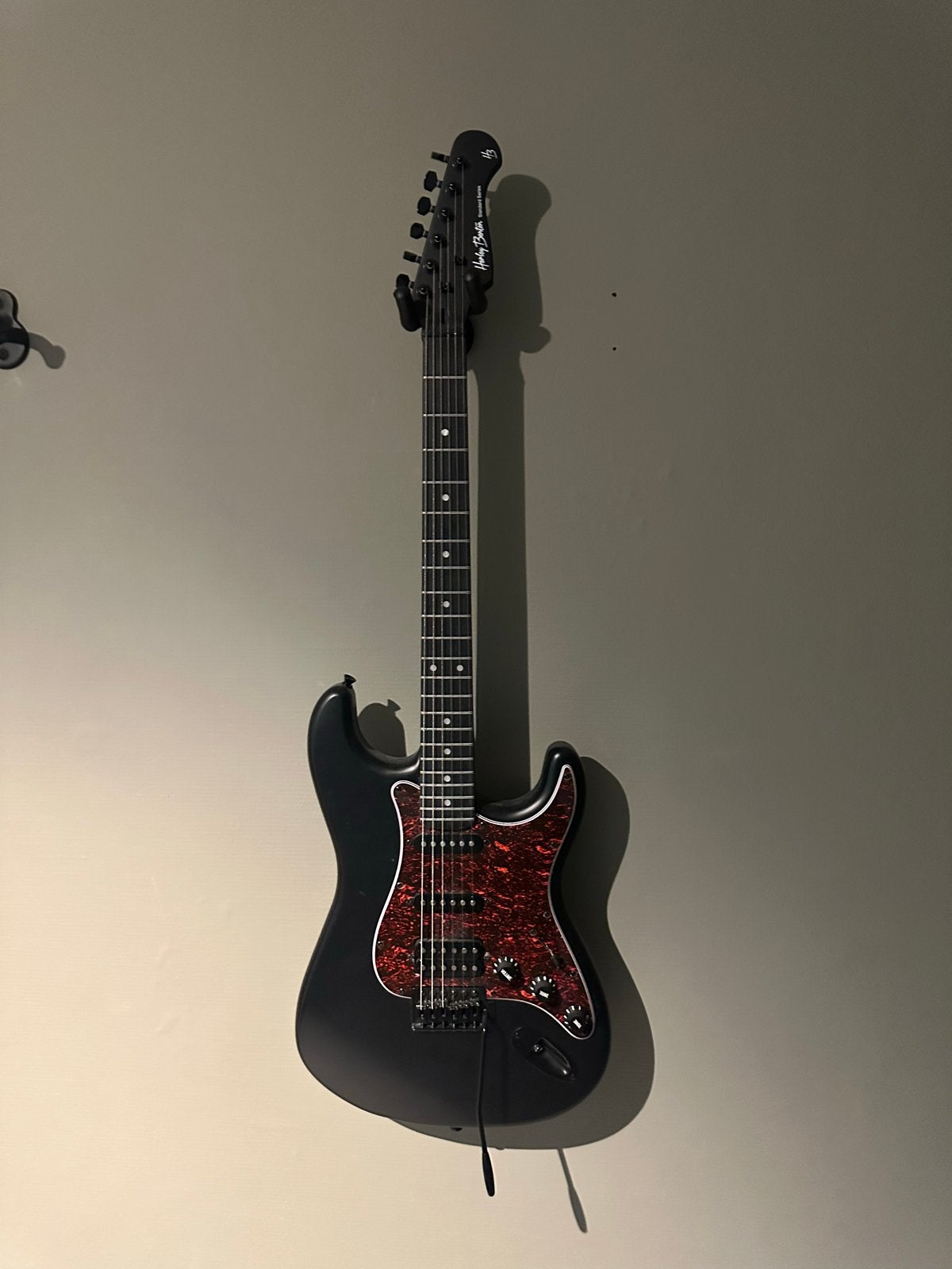 Harley Benton Gitaar met versterker en accessoires, Met versterker, Zo goed als nieuw, Solid body, Ophalen