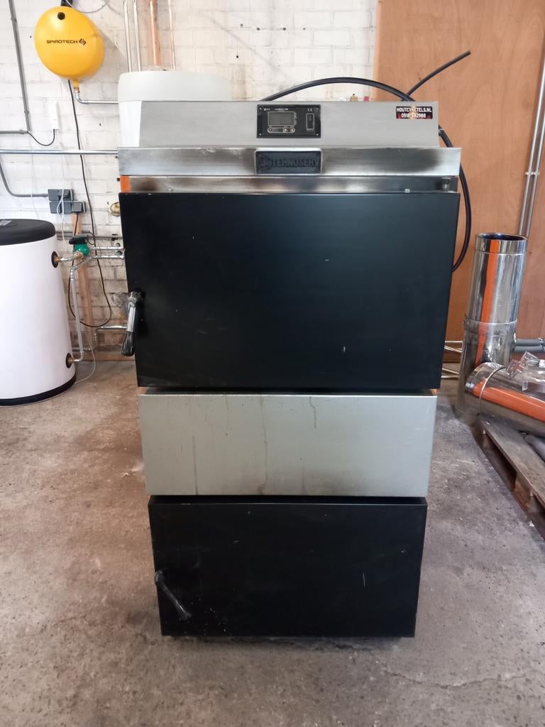 Tehnoserv houtvergasser - 75 kW, Ophalen, Gebruikt, 100 liter of meer, Boiler