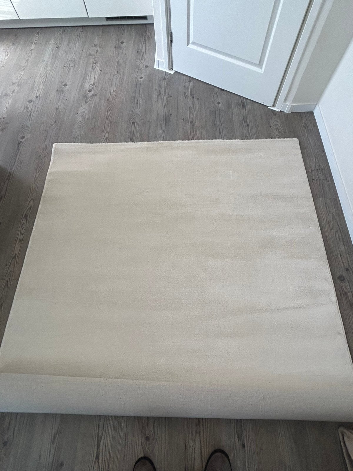 Vloerkleed 2.3x1.6 m. Nieuw, Ophalen, Nieuw, Rechthoekig, 200 cm of meer