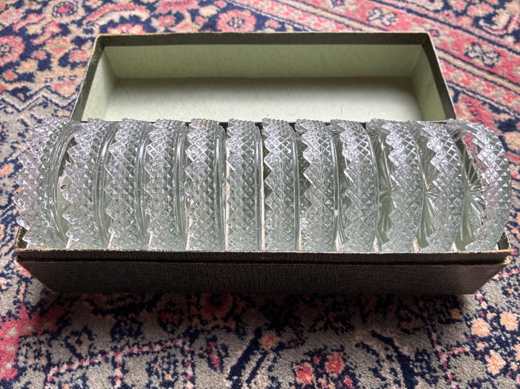 Set van 12 vintage kristallen onderzetters in doos, Antiek en Kunst, Antiek | Glas en Kristal, Ophalen of Verzenden