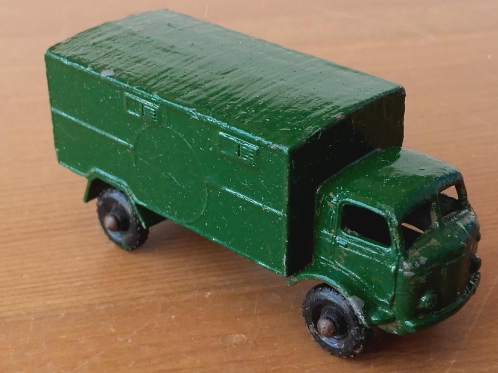 Zeven mooie oude militaria modellen uit Engeland van Lesney., Ophalen of Verzenden