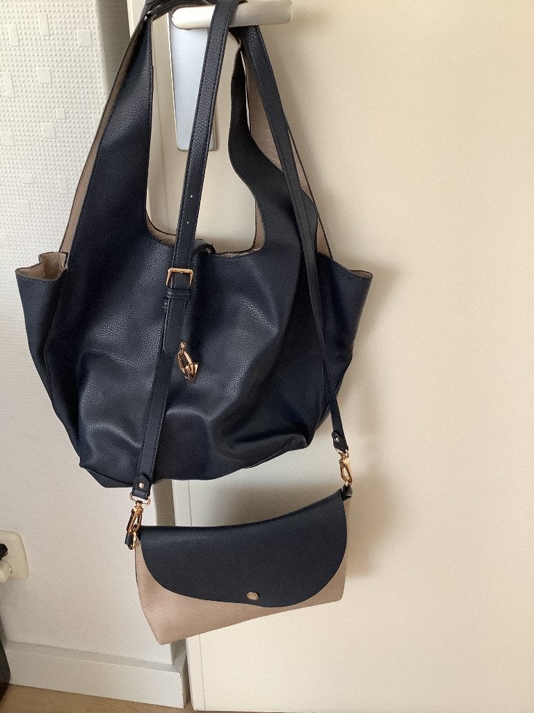 Twee in een tas Parfois, Ophalen of Verzenden, Gebruikt, Blauw, Overige typen