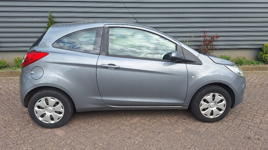 Ford Ka (2011) - Nieuwe APK, Auto's, Voorwielaandrijving, Euro 5, Stof, 1242 cc