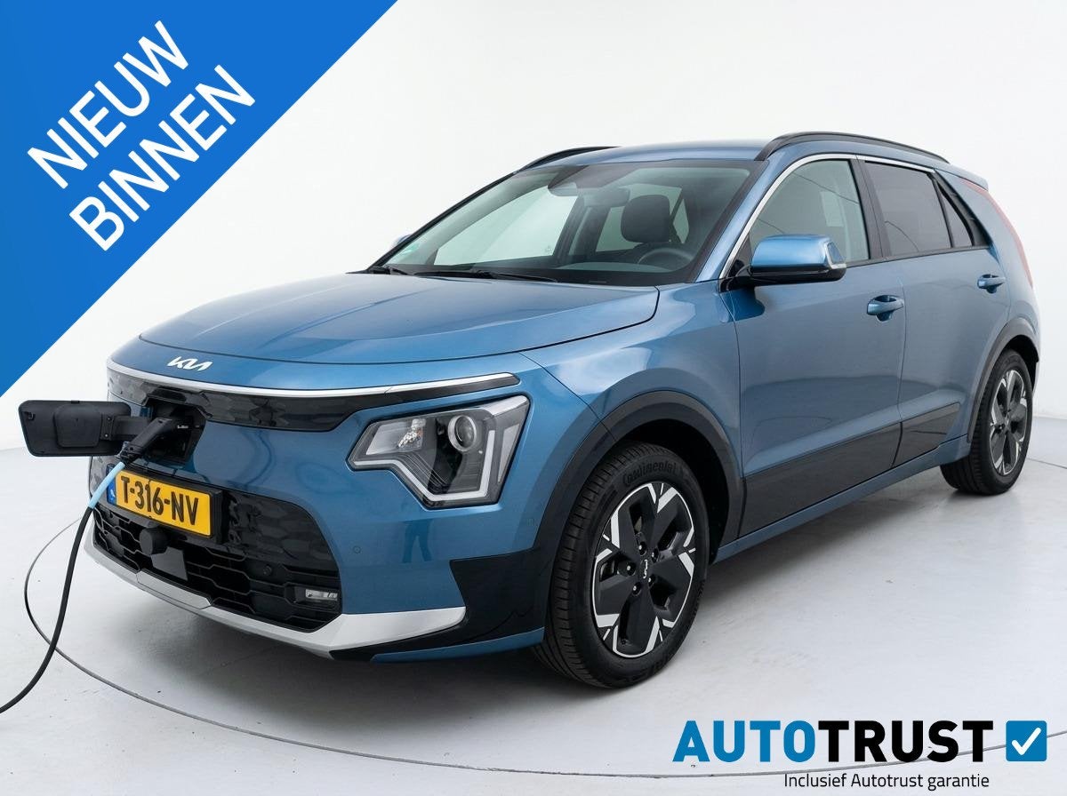 Kia Niro EV DynamicLine 64.8 kWh SOH 100% TREKHAAK NAV, Auto's, Kia, Gebruikt, 750 kg, Leder en Stof, Origineel Nederlands
