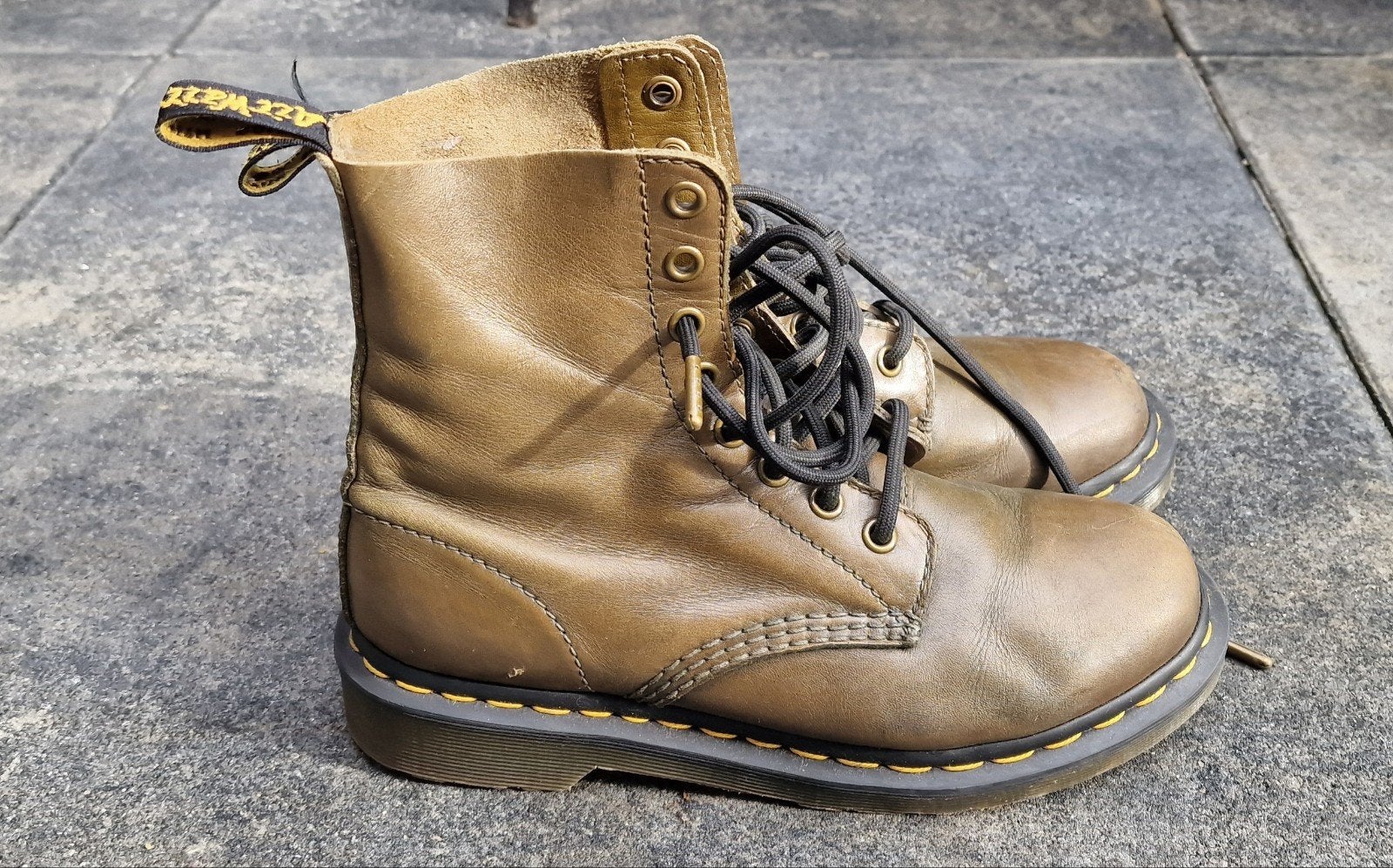 Dr. Martens 1460 Pascal Virginia Leer Laarzen, Overige kleuren, Lage of Enkellaarzen, Ophalen of Verzenden, Dr. Martens