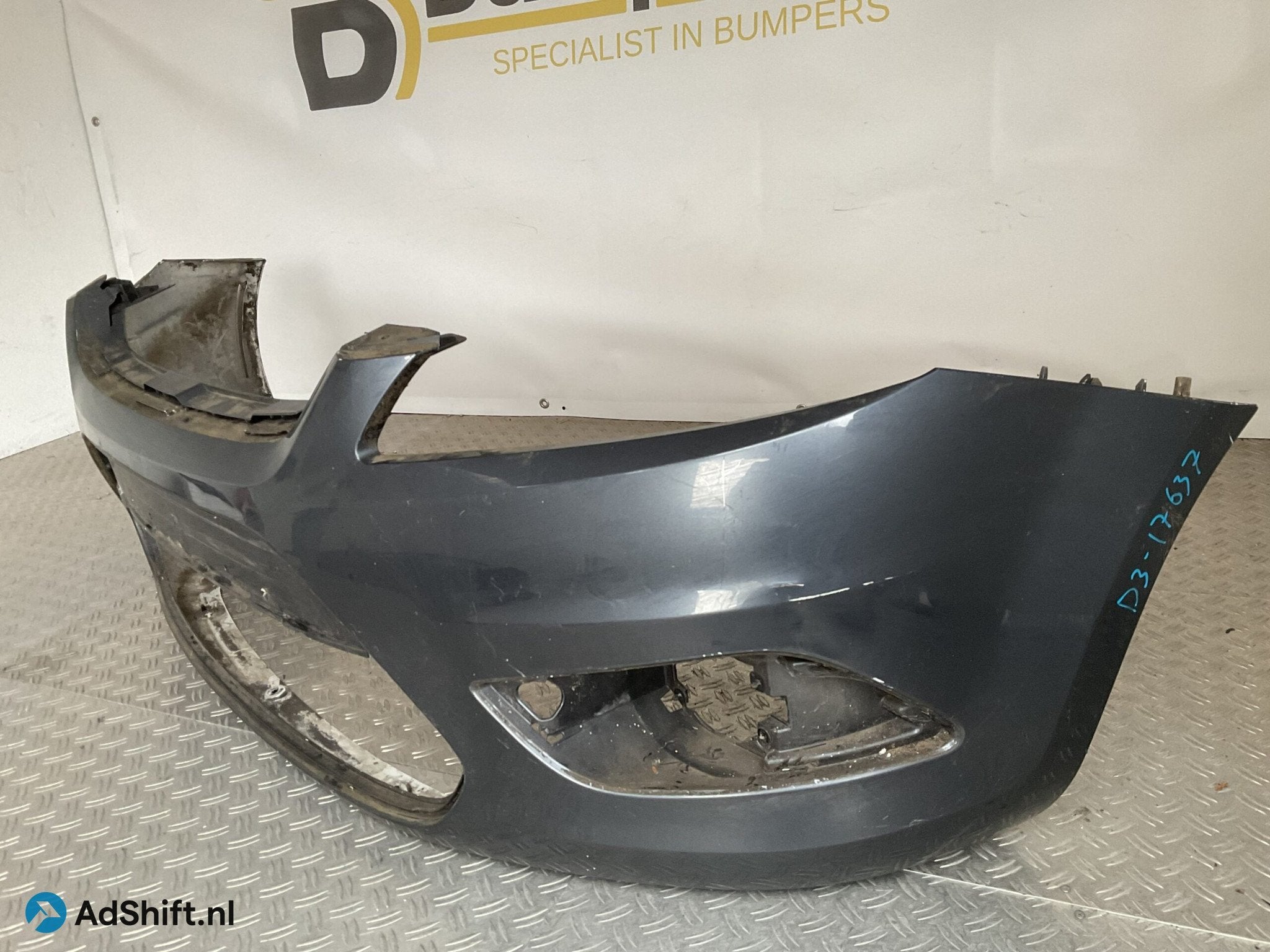 Bumper Ford Focus MK2 08-12 8M51-17757-a Voorbumper D3-17637, Bumper