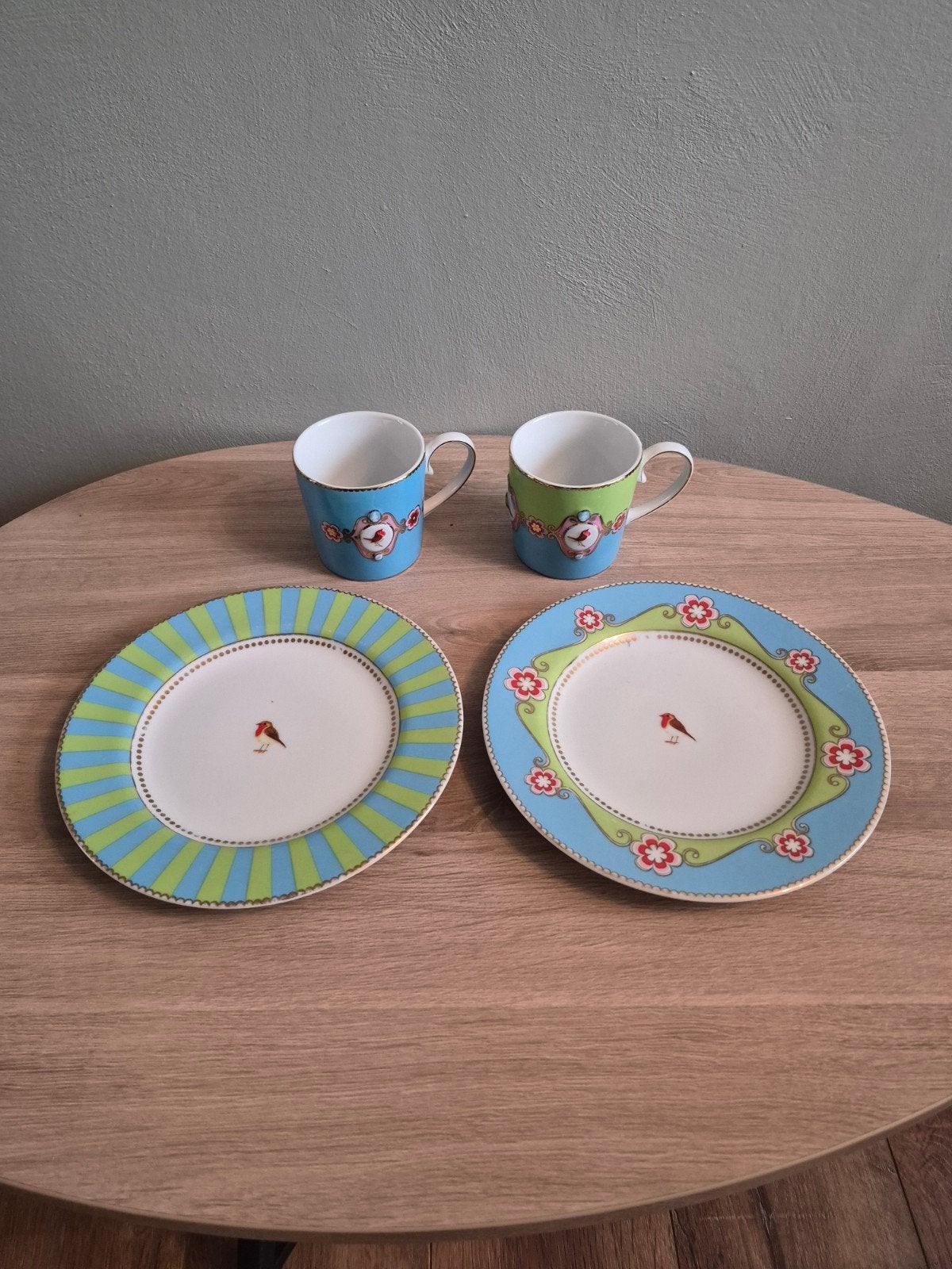 Pip Studio Lovebirds porseleinen borden en mokken set, Gebruikt, Pip Studio, Ophalen of Verzenden, Bord(en)