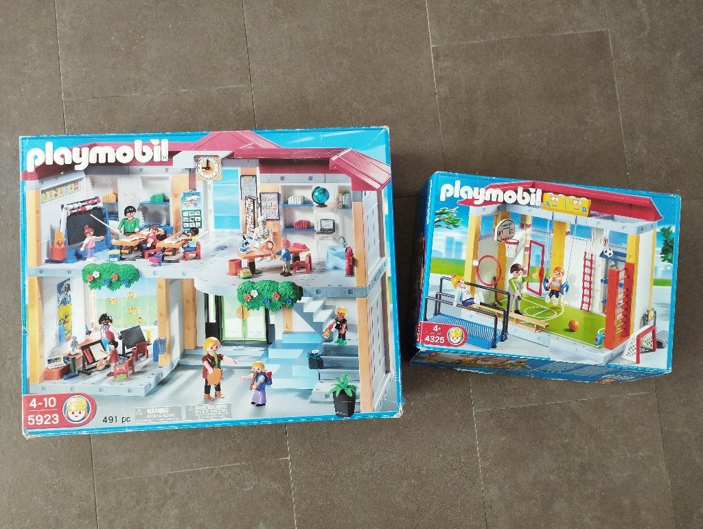 Playmobil School en gymzaal, Kinderen en Baby's, Speelgoed | Playmobil, Gebruikt, Gebouw, Complete set, Ophalen of Verzenden