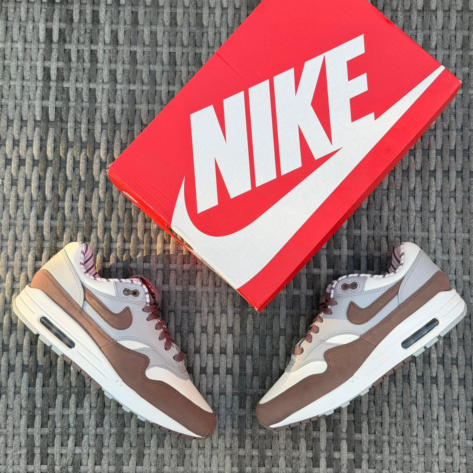 EU 42 - Nike Air Max 1 PRM ‘Shima Shima’, Kleding | Heren, Schoenen, Bruin, Verzenden, Nieuw, Sneakers of Gympen