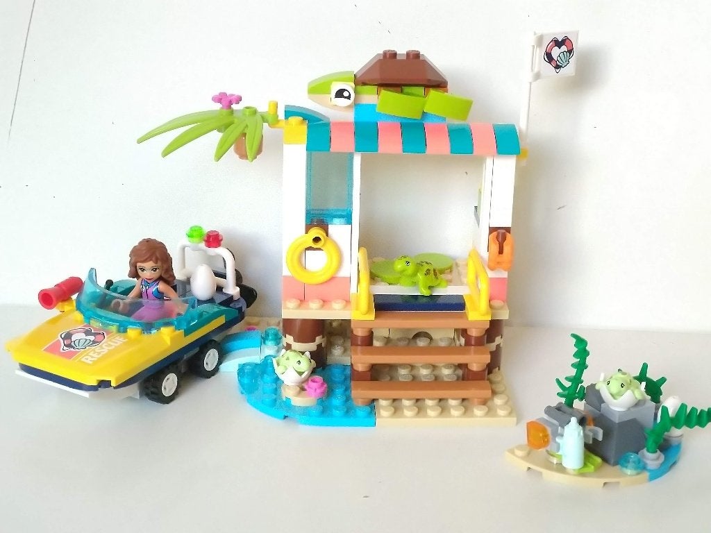 Foto 24 van HEEL VEEL Lego Friends · Lego Elves · Lego Disney