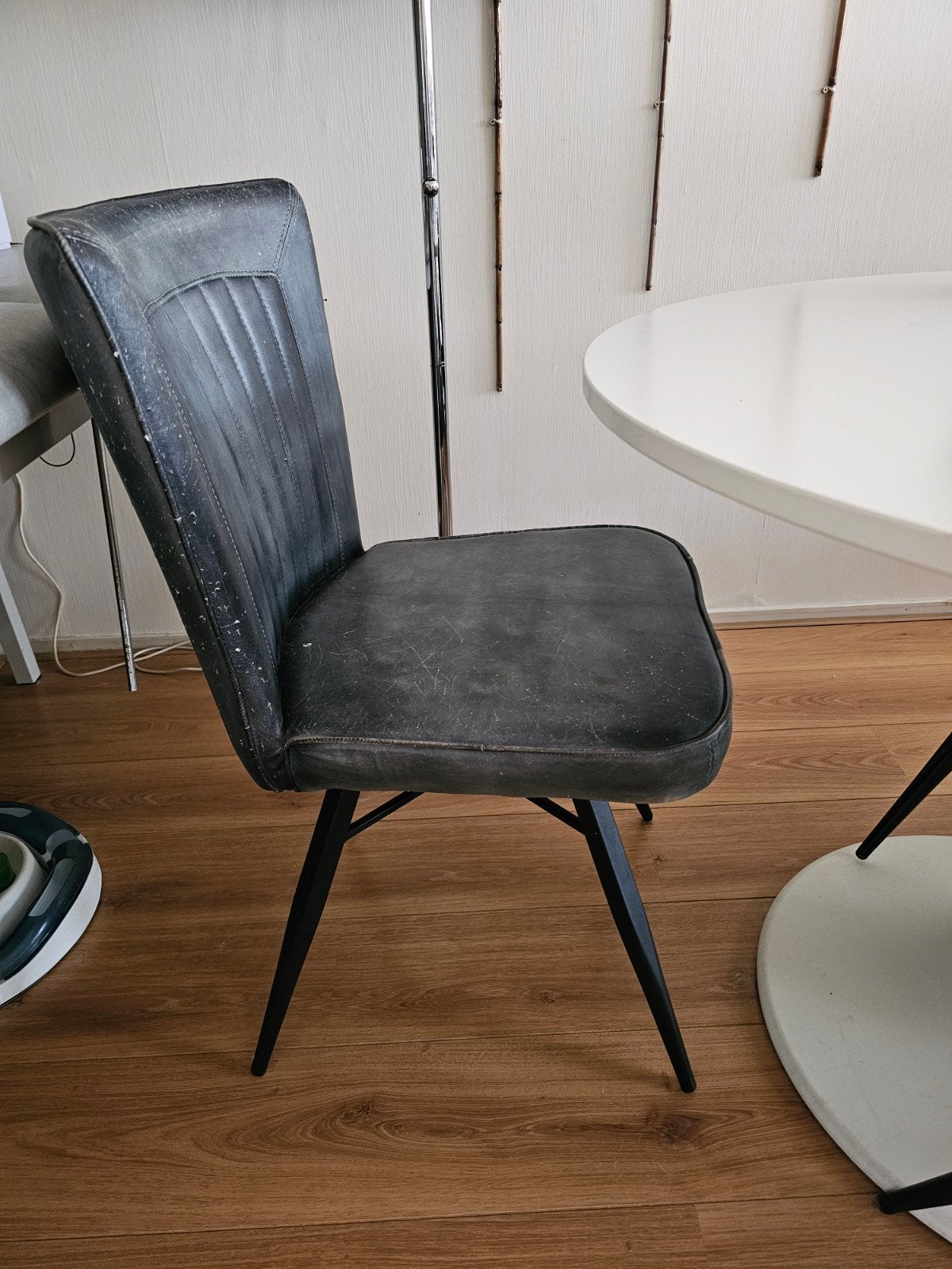 eethoek, Ophalen, Gebruikt, Rond, 50 tot 100 cm