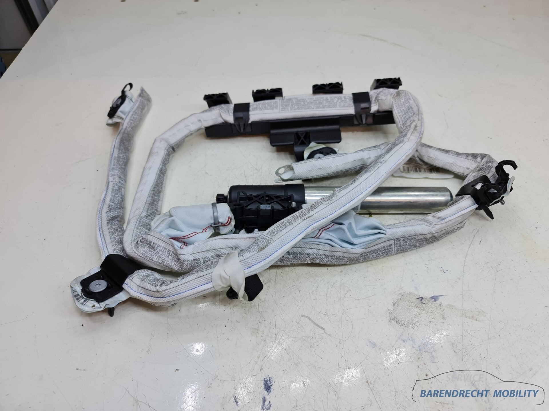 BMW E87 1 serie hemelairbag hemel airbag 30355258 links best, Petuelring 130
80788  Munich, DE, Gebruikt, Info@bmw.de, Ophalen of Verzenden