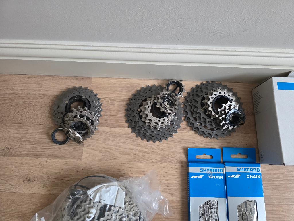 Shimano Cassettes en kettingen Dura Ace , Ultegra nieuw!, Fietsen en Brommers, Fietsonderdelen, Ophalen, Nieuw, Racefiets, Derailleur of Ketting