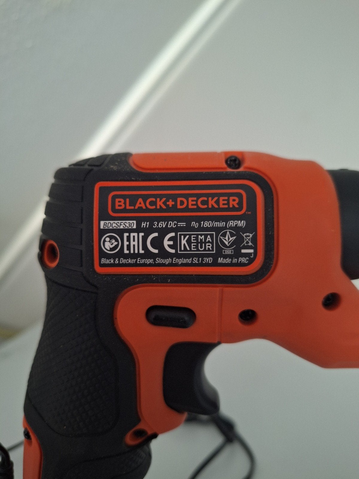Black+Decker BDCFSF30 Accu Schroevendraaier 3.6V, Ophalen of Verzenden, Zo goed als nieuw, Minder dan 400 watt, Boor- en Schroefmachine