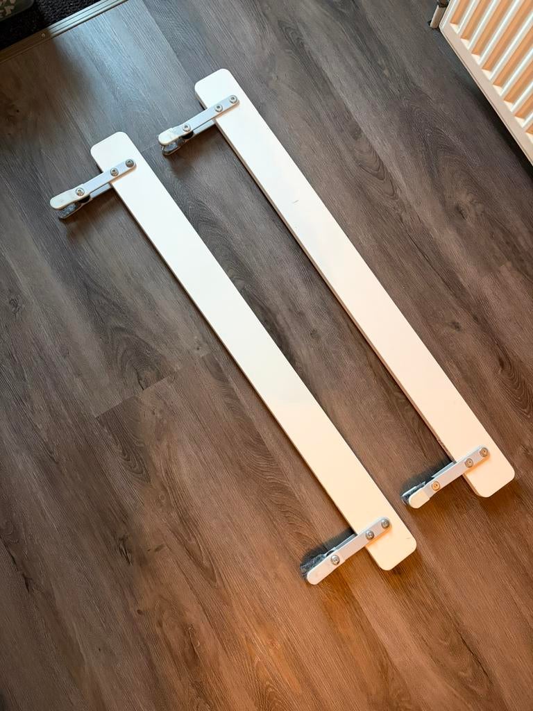 IKEA zijsteunen voor kinderbedje, Kinderen en Baby's, Kinderkamer | Bedden, Ophalen, Gebruikt, Minder dan 140 cm, Minder dan 70 cm