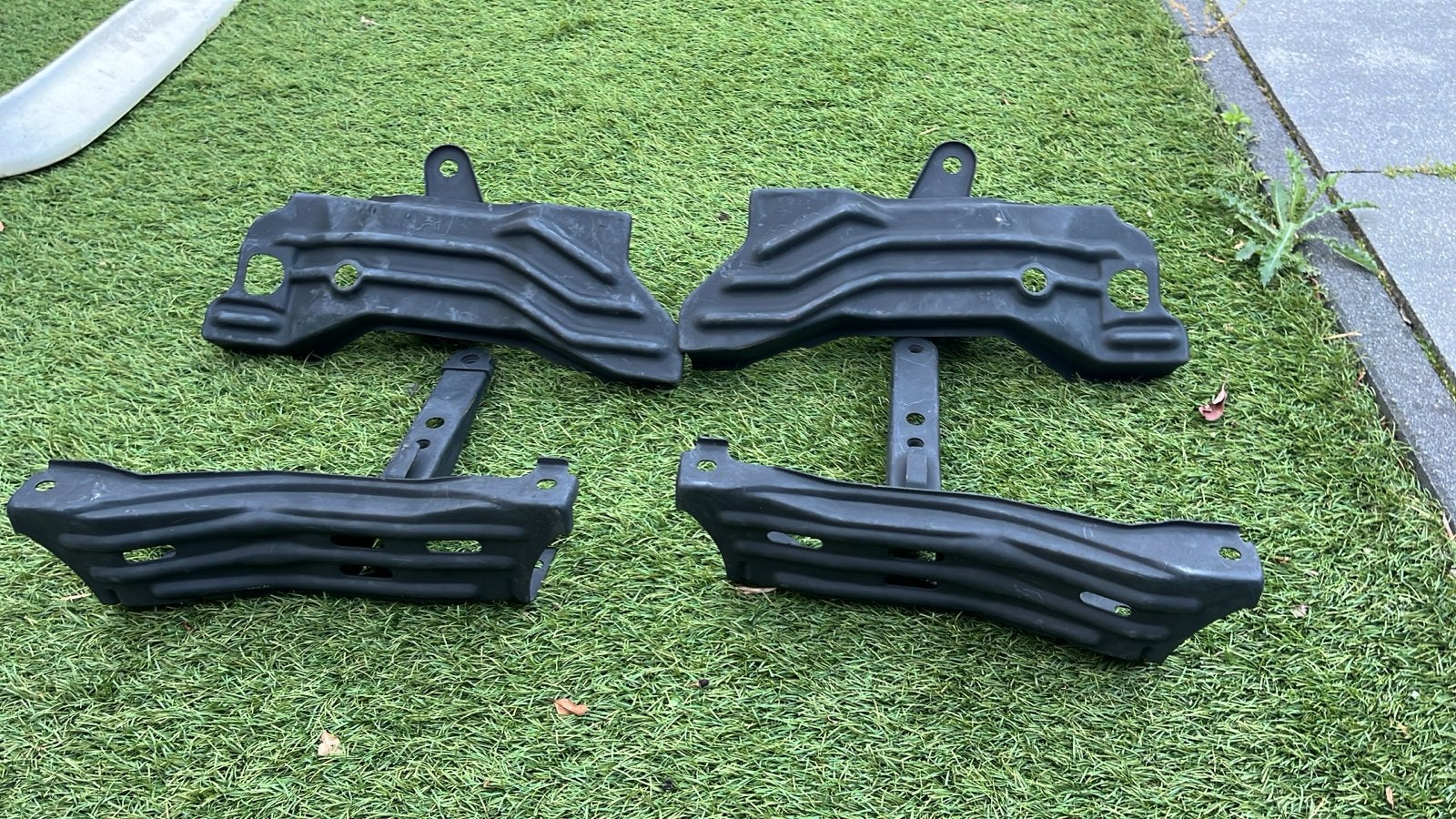 Toyota Corolla AE86 Kouki Bumperbeugels Voor en Achter, Ophalen of Verzenden, Gebruikt, Toyota