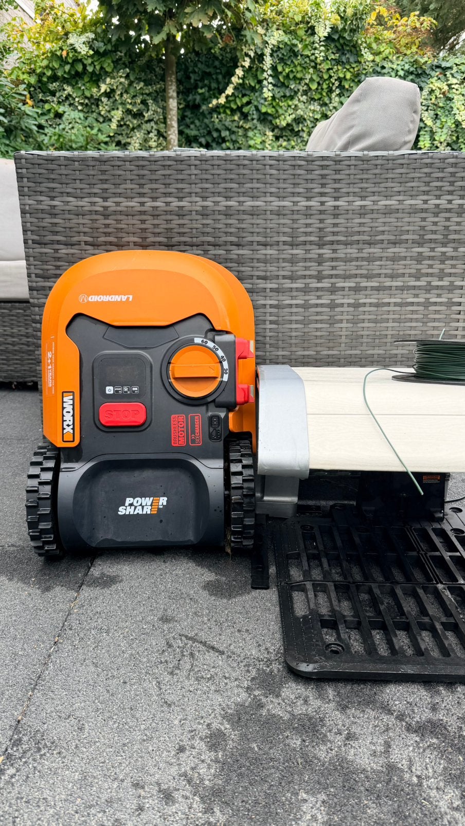 WORX Landroid M500 WR141E Robotmaaier – Compleet, Tuin en Terras, Ophalen, Zo goed als nieuw, Bestuurbaar via app