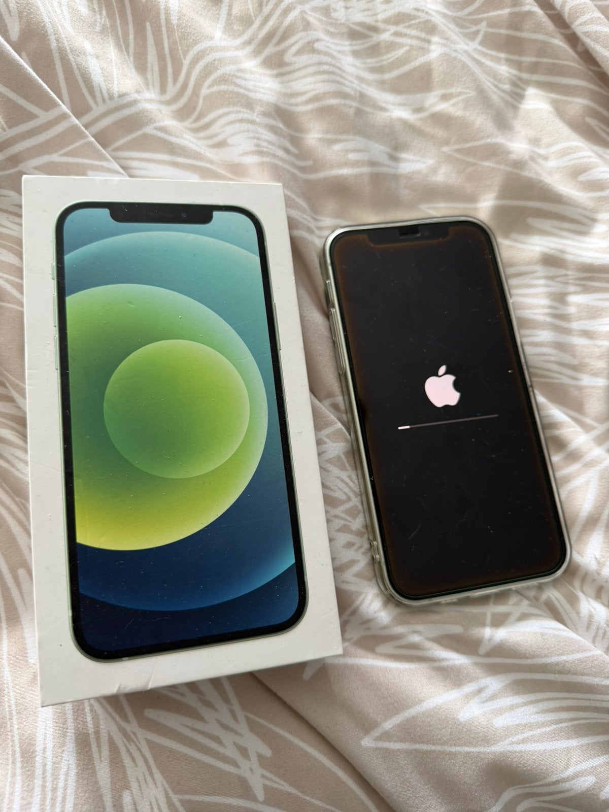 Mintgroene iphone 12, Ophalen, Gebruikt, Zonder simlock, Zonder abonnement