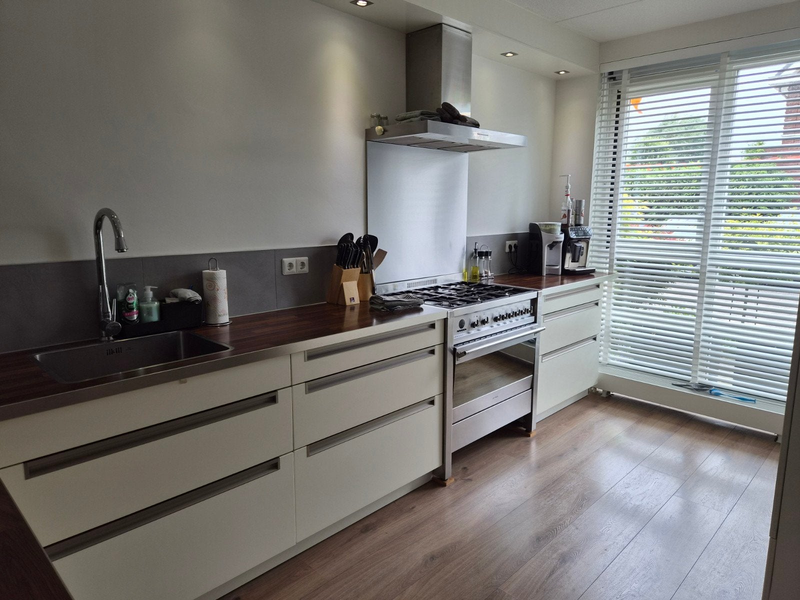 Complete gebroken witte keuken met Siemens apparatuur, Ophalen, Gebruikt, Hoekkeuken, Crème