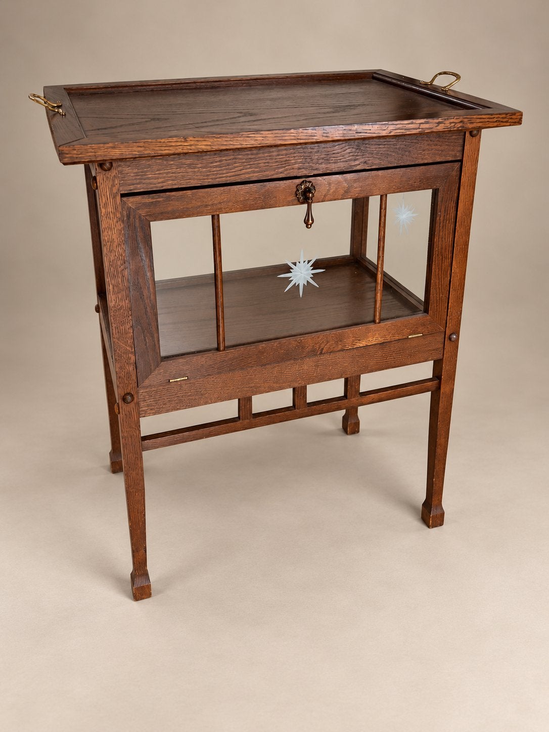 Eiken Art Deco theekastje met sterglas en dienblad, Ophalen