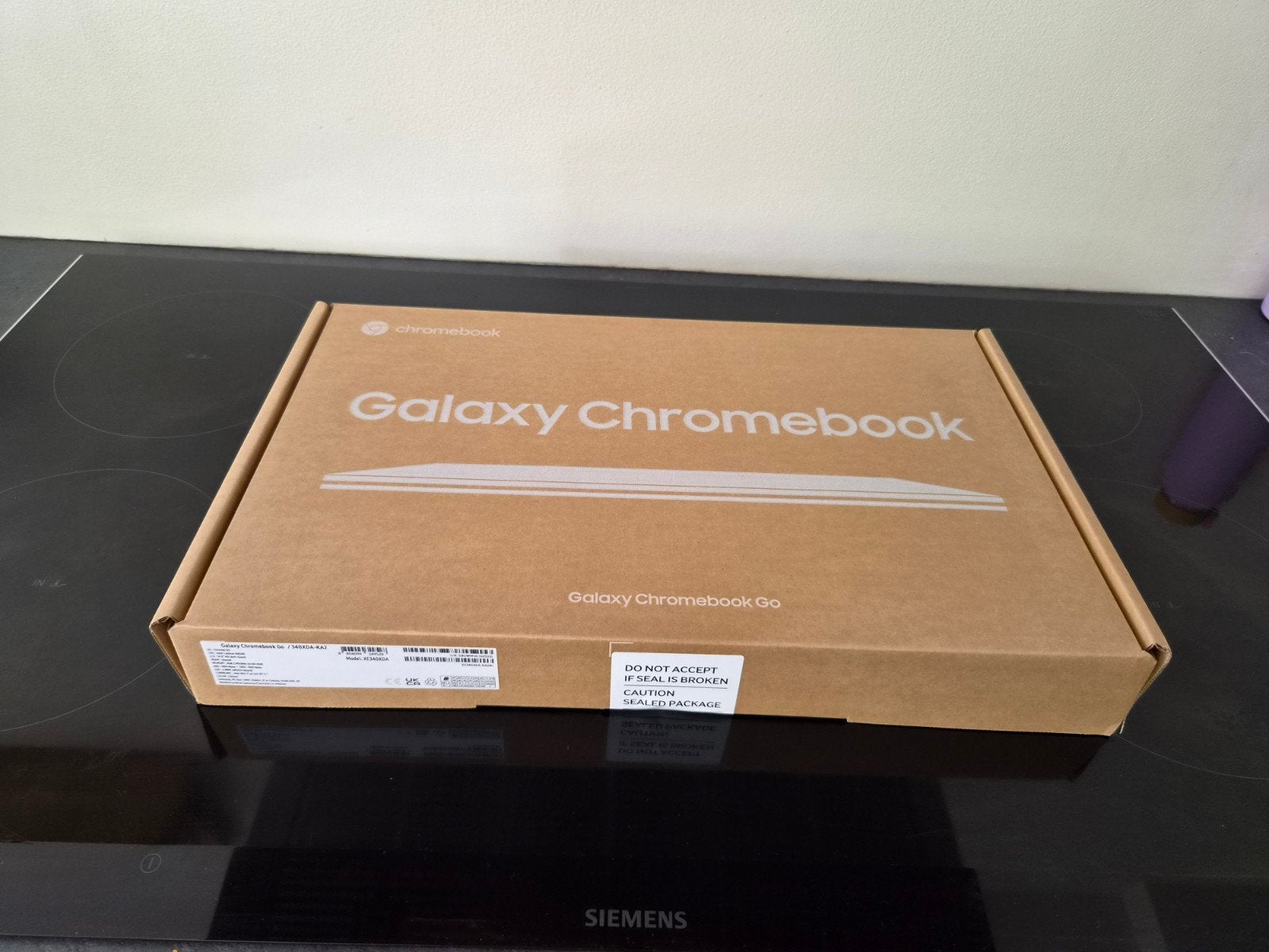 Nieuwe Samsung Galaxy Chromebook Go (ongeopend), Computers en Software, Chromebooks, Nieuw, 14 inch, 4 GB of minder, 32 GB of minder