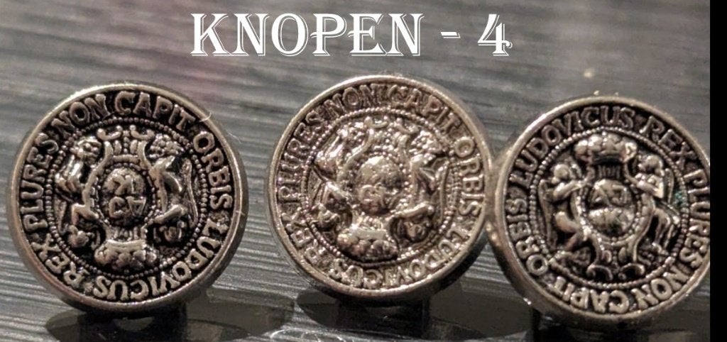 knopen - 4 -- 3 knopen Ludovicus rex plures non capit orbis, Hobby en Vrije tijd, Ophalen of Verzenden, Zo goed als nieuw, Knoop of Knopen