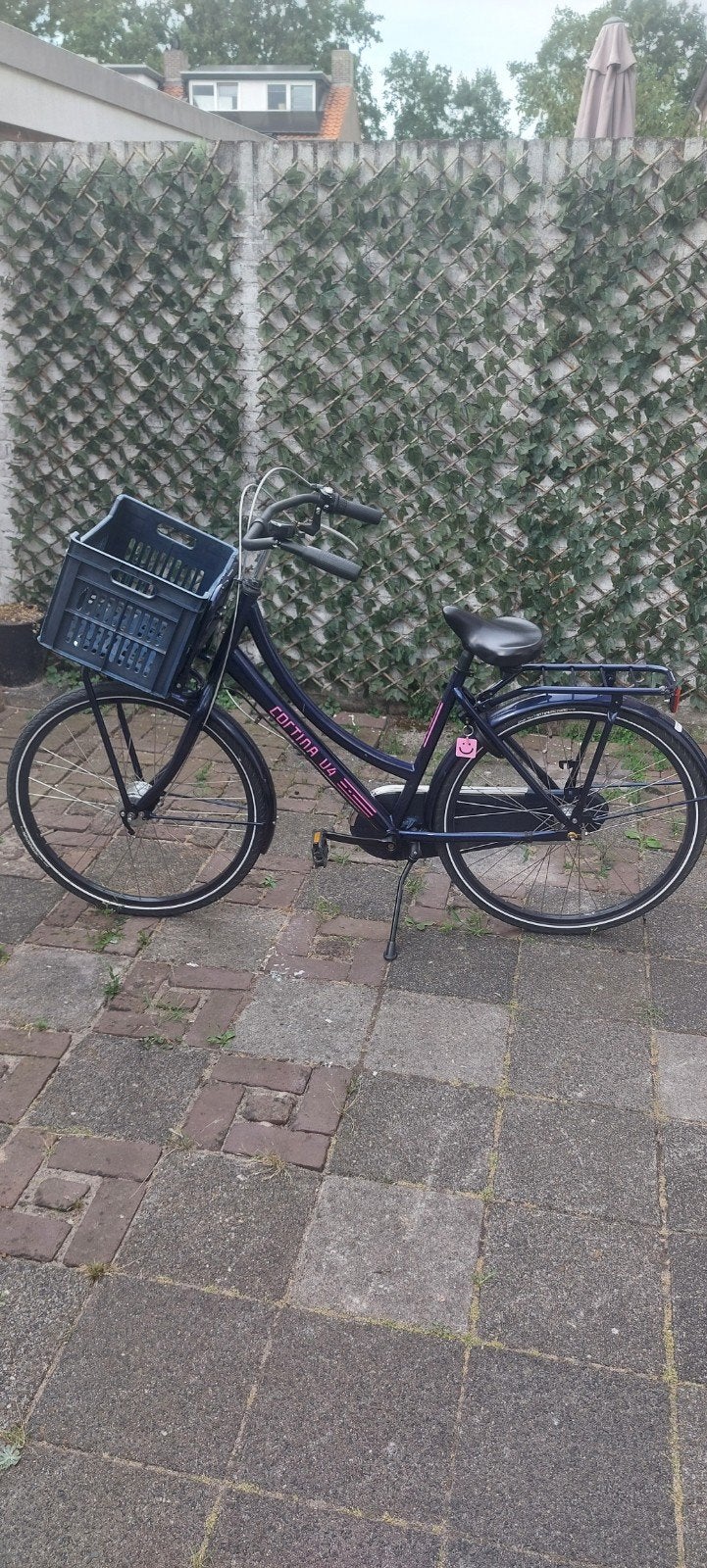 Cortina U4 Meisjesfiets - 3 versnellingen, 26 inch, Fietsen en Brommers, Terugtraprem, Versnellingen, Zo goed als nieuw, Cortina