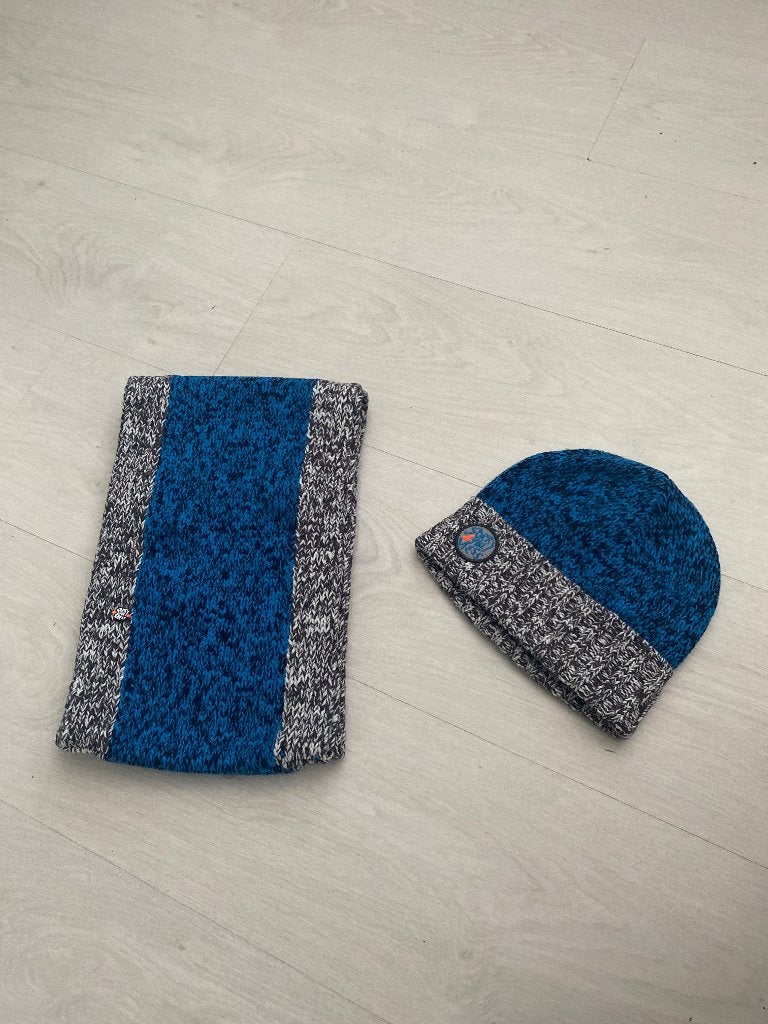 Muts en sjaal voor de winter, Maat 46/48 (XL) of groter, Nieuw, Ophalen of Verzenden, Sjaal