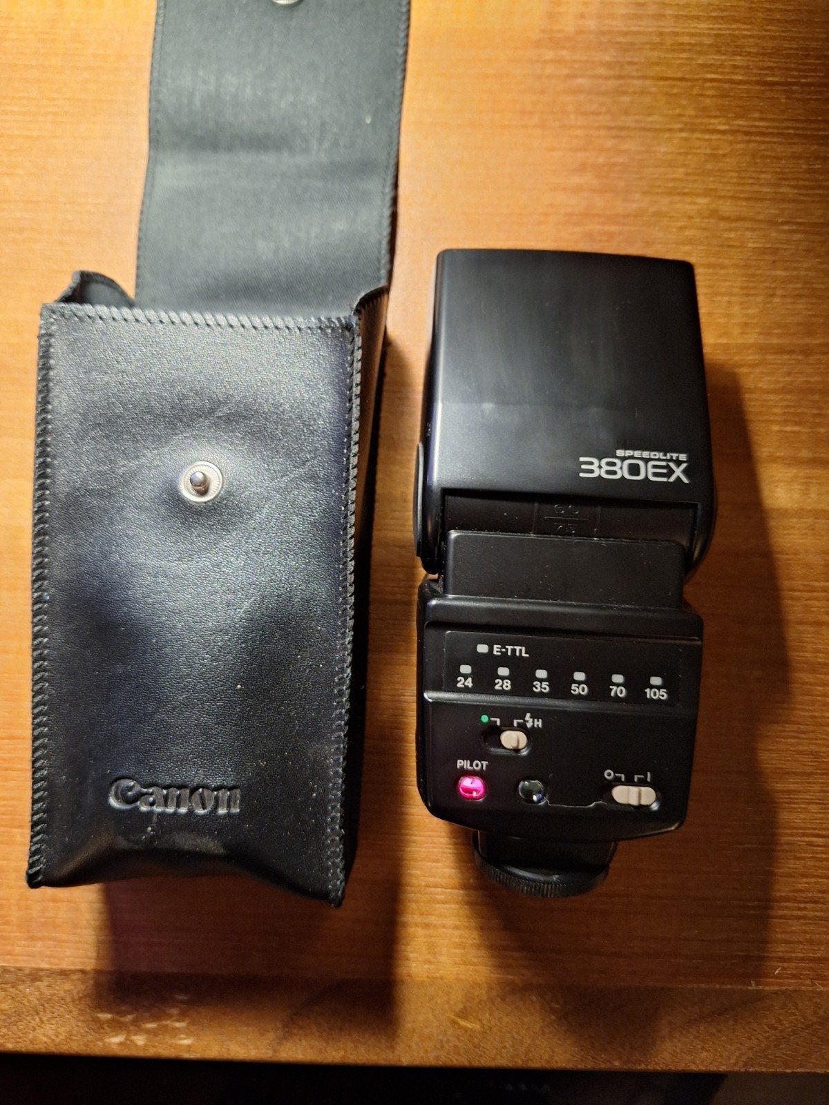 Canon Speedlite 380EX flitser met hoesje, Inclusief tas/hoes, Canon, Externe flitser, Ophalen of Verzenden
