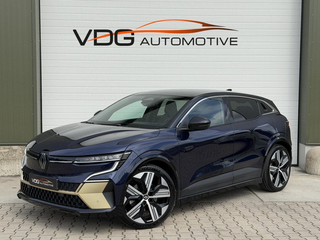 Renault Megane E-Tech EV60 Optimum Charge 220 Iconic Leder /, Blauw, Automatische klimaatregeling, 900 kg, Hatchback
