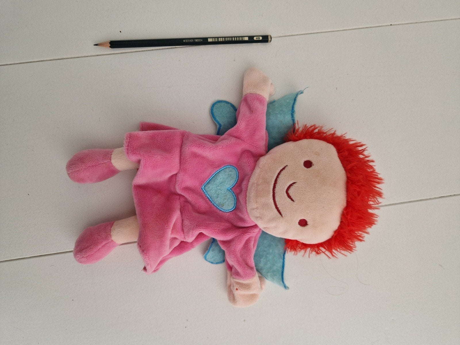 Leuke handpop met rood haar en vleugels, Ophalen of Verzenden
