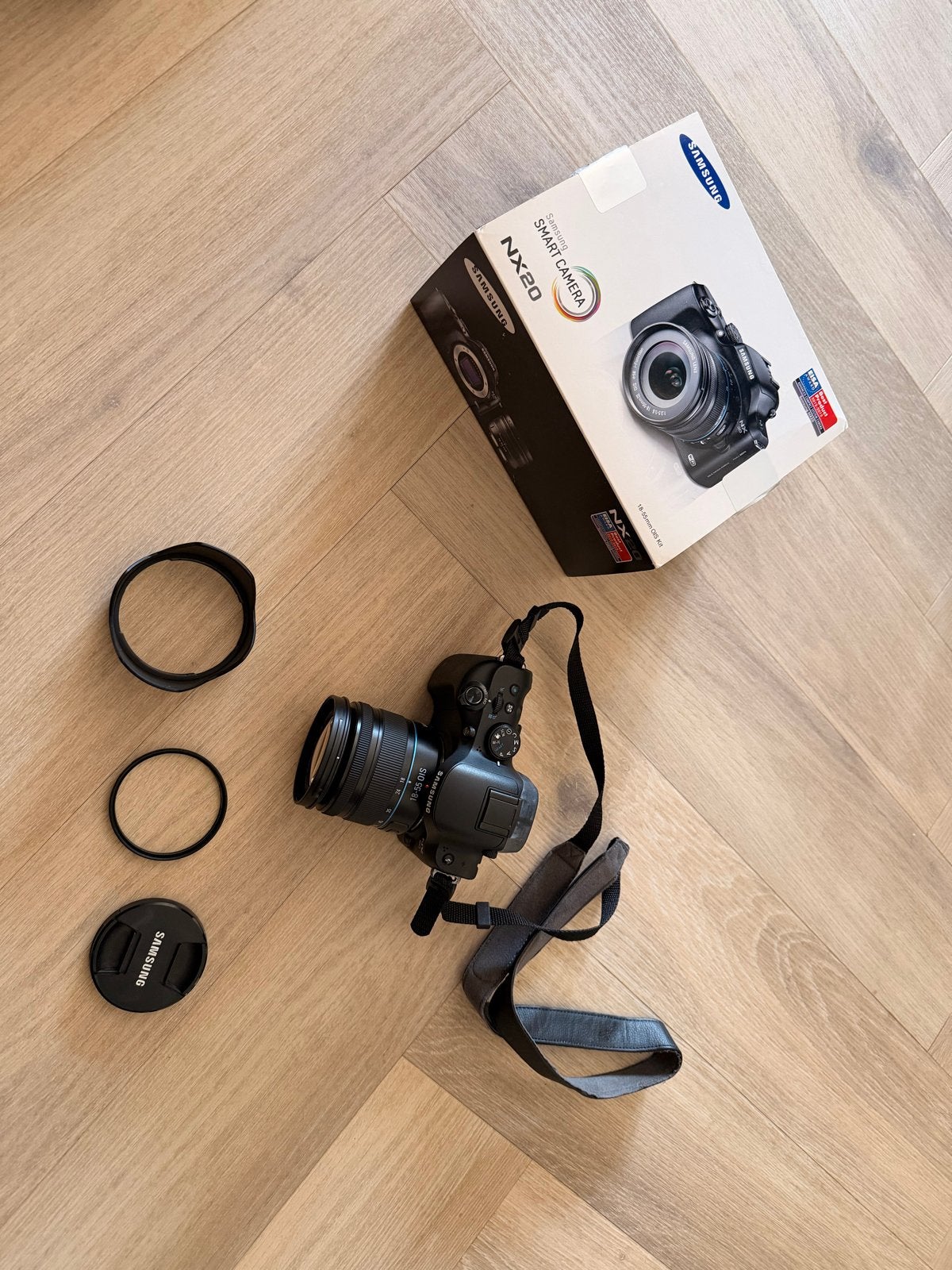 Samsung NX20 Smart Camera met 3 lenzen en accessoires, Audio, Tv en Foto, Fotografie | Lenzen en Objectieven, Autofocus, Ophalen of Verzenden