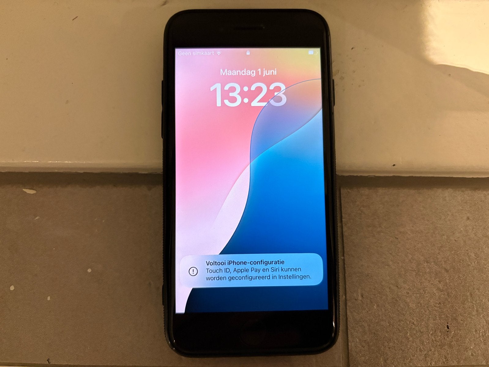 iPhone SE2022 Zwart (zonder oplader), Ophalen, Zwart, Zo goed als nieuw, 64 GB