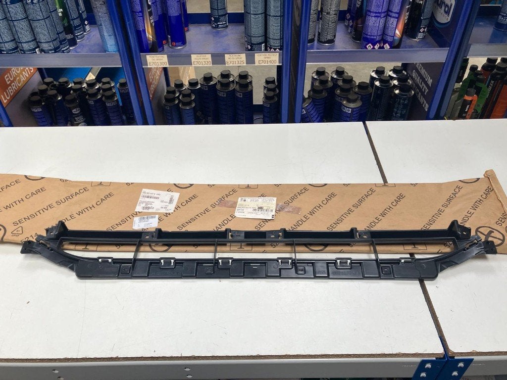 Voorbumpergrille Audi Q7/SQ7 vanaf 2015 -, Xxxx, Frank@versteegautoonderdelen.nl, Nieuw, Bumper