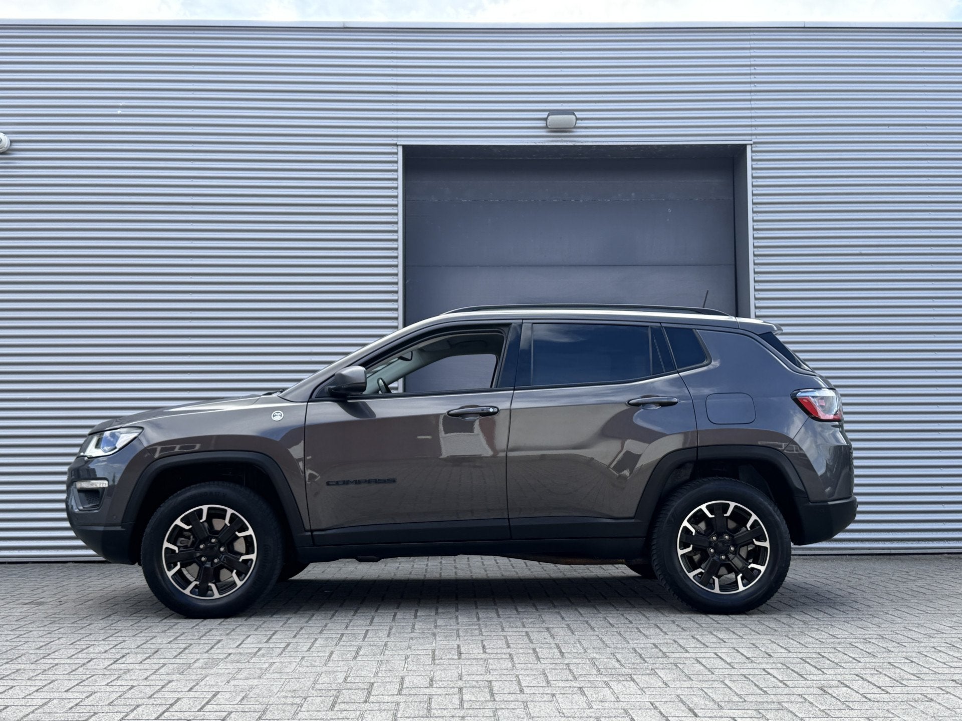 Jeep Compass 4xe 240 Plug-in Hybrid Electric Trailhawk I Aut, Automaat, Bedrijf, Vierwielaandrijving, 1835 kg