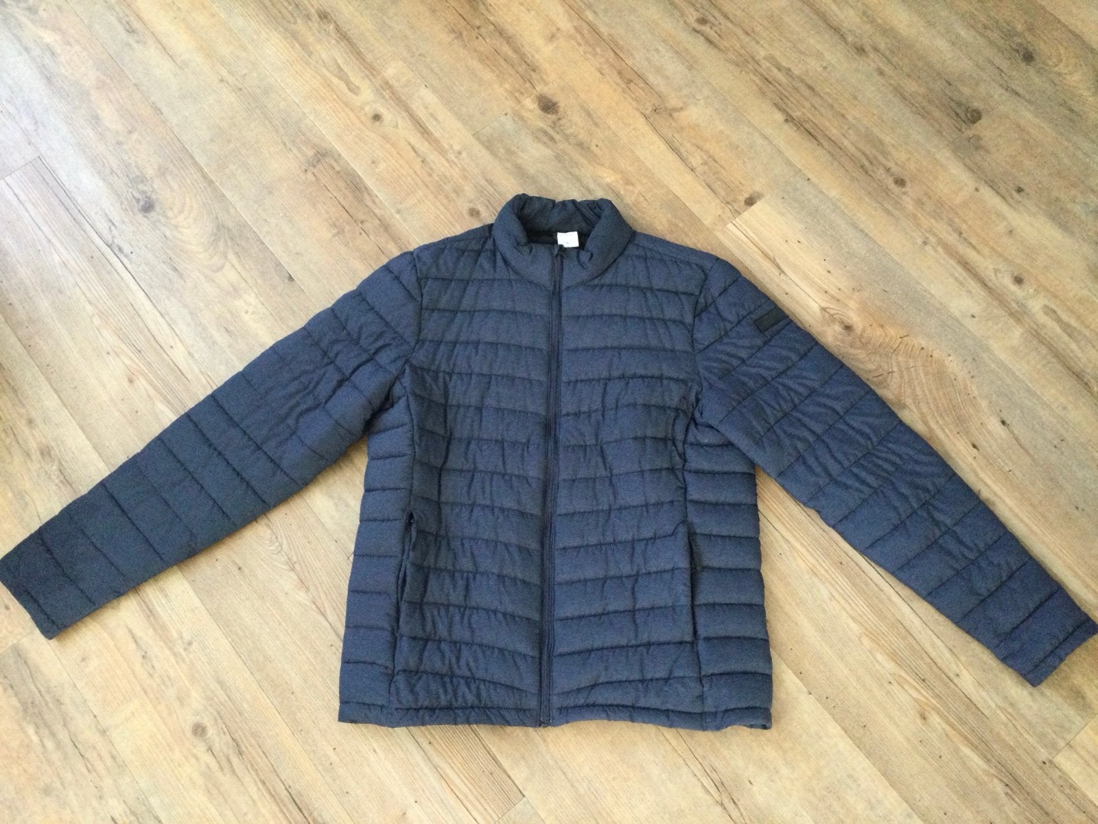 Distrikt blauwe gewatteerde jas - Maat XL, Ophalen of Verzenden, Nieuw, Maat 56/58 (XL), Blauw