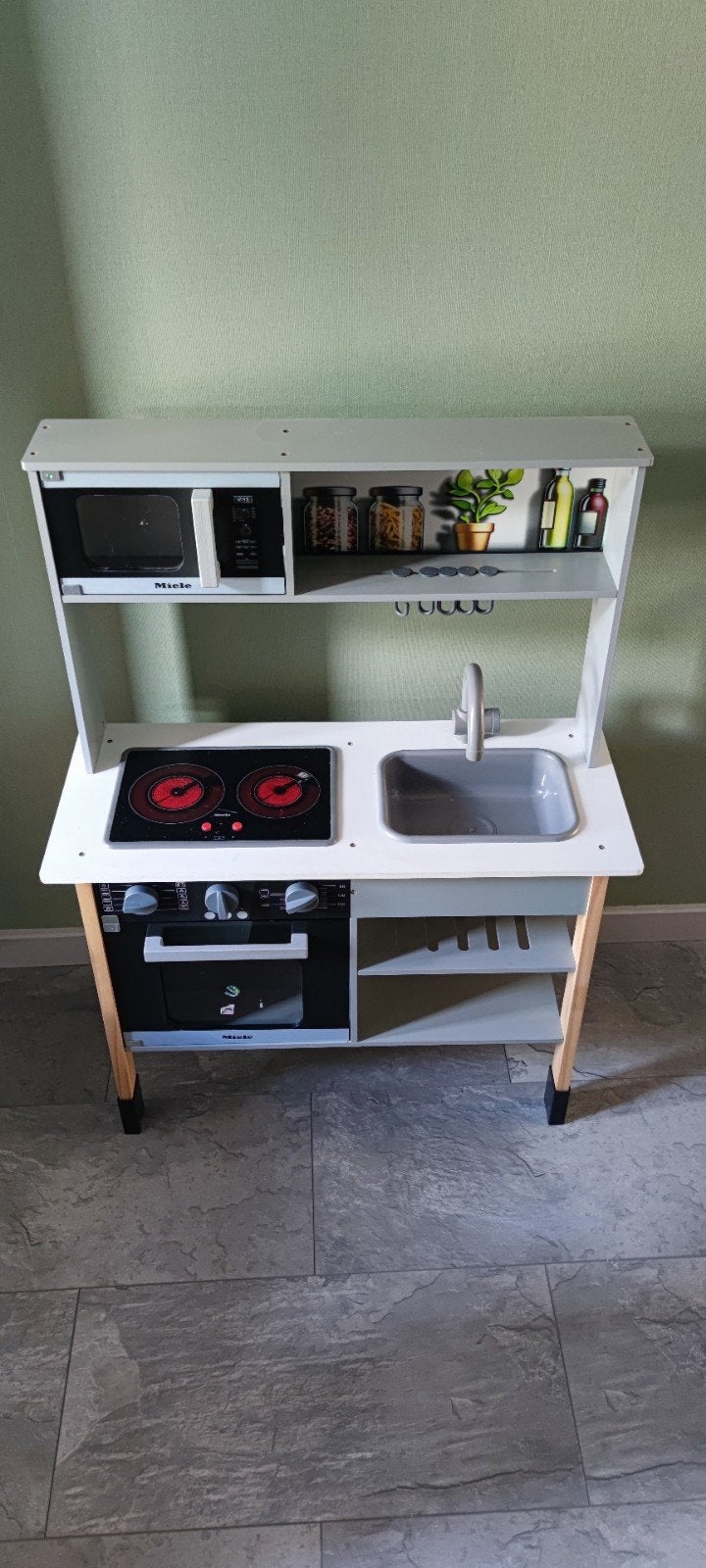 Miele speelkeukentje Inc accessoires, Kinderen en Baby's, Speelgoed | Speelkeukens, Ophalen, Gebruikt, Hout, Speelkeuken-accessoire