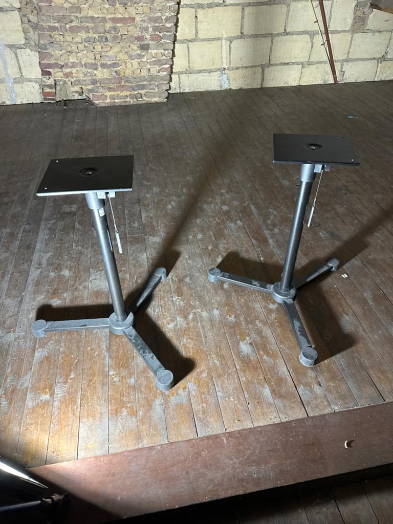 Speakerstandaards - Set van 2, Overige merken, Gebruikt, Ophalen of Verzenden, 120 watt of meer