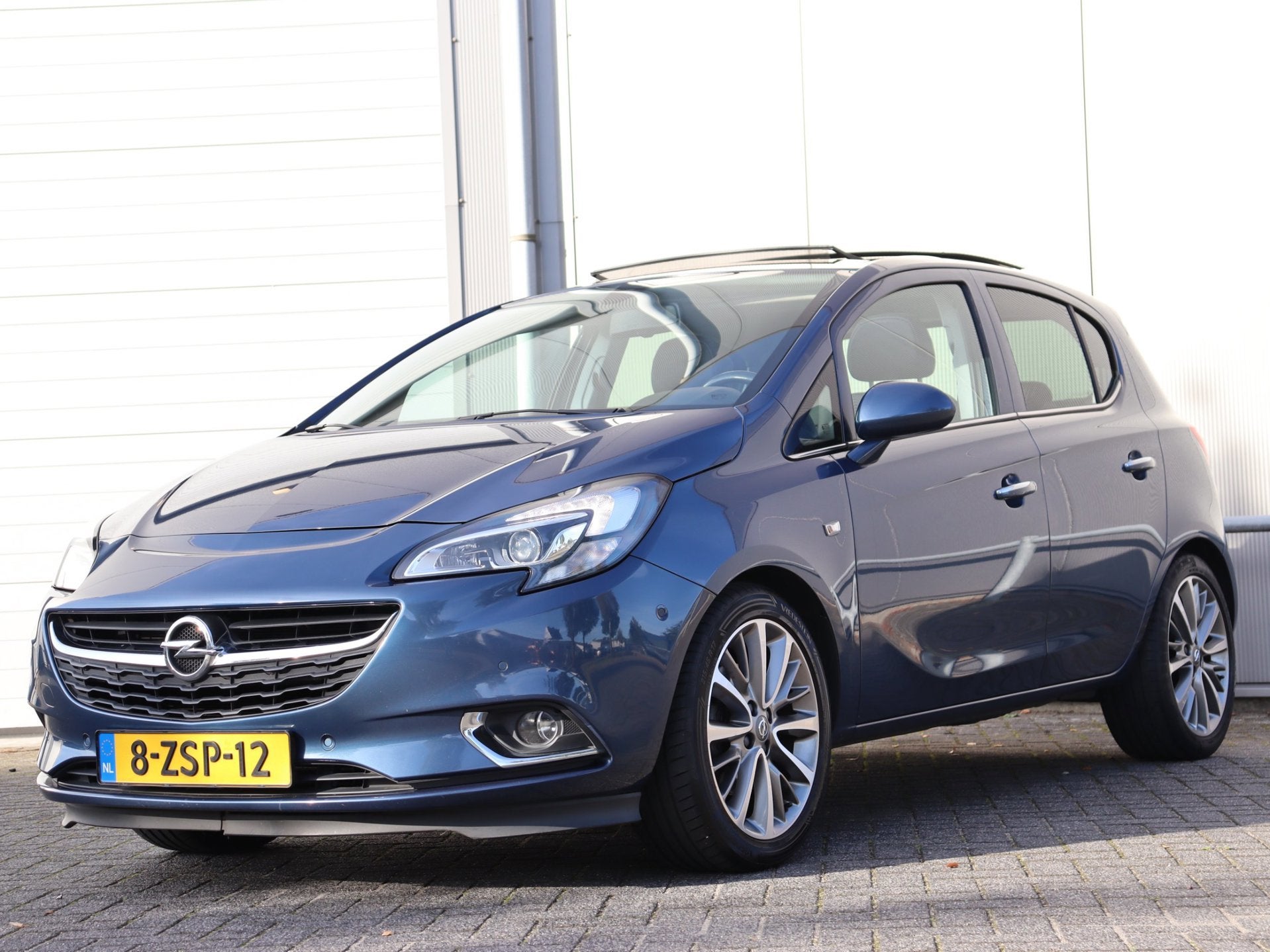 Foto 7 van Opel Corsa 1.0 Turbo Cosmo navigatie panoramadak org NL