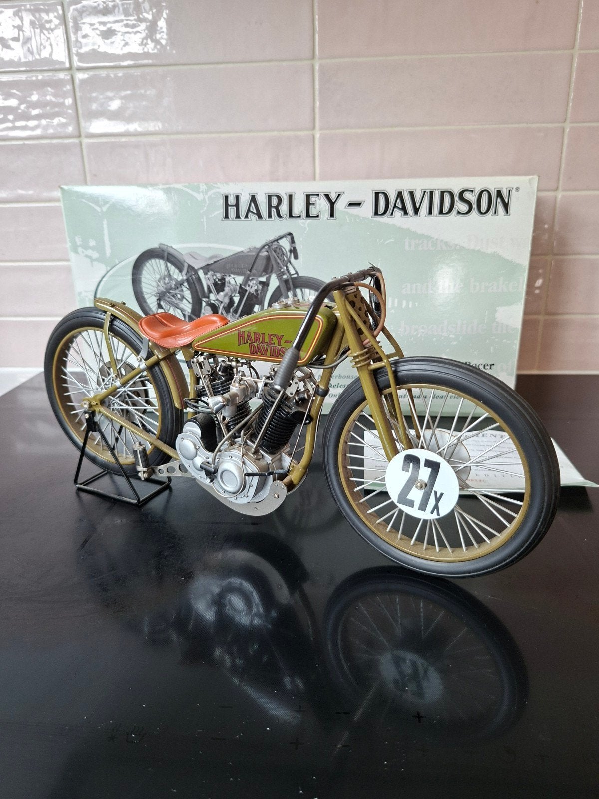 Xonex 1:6 Harley Davidson 1927 8-valve racer board track, Zo goed als nieuw, Ophalen, Overige merken, Groter dan 1:32