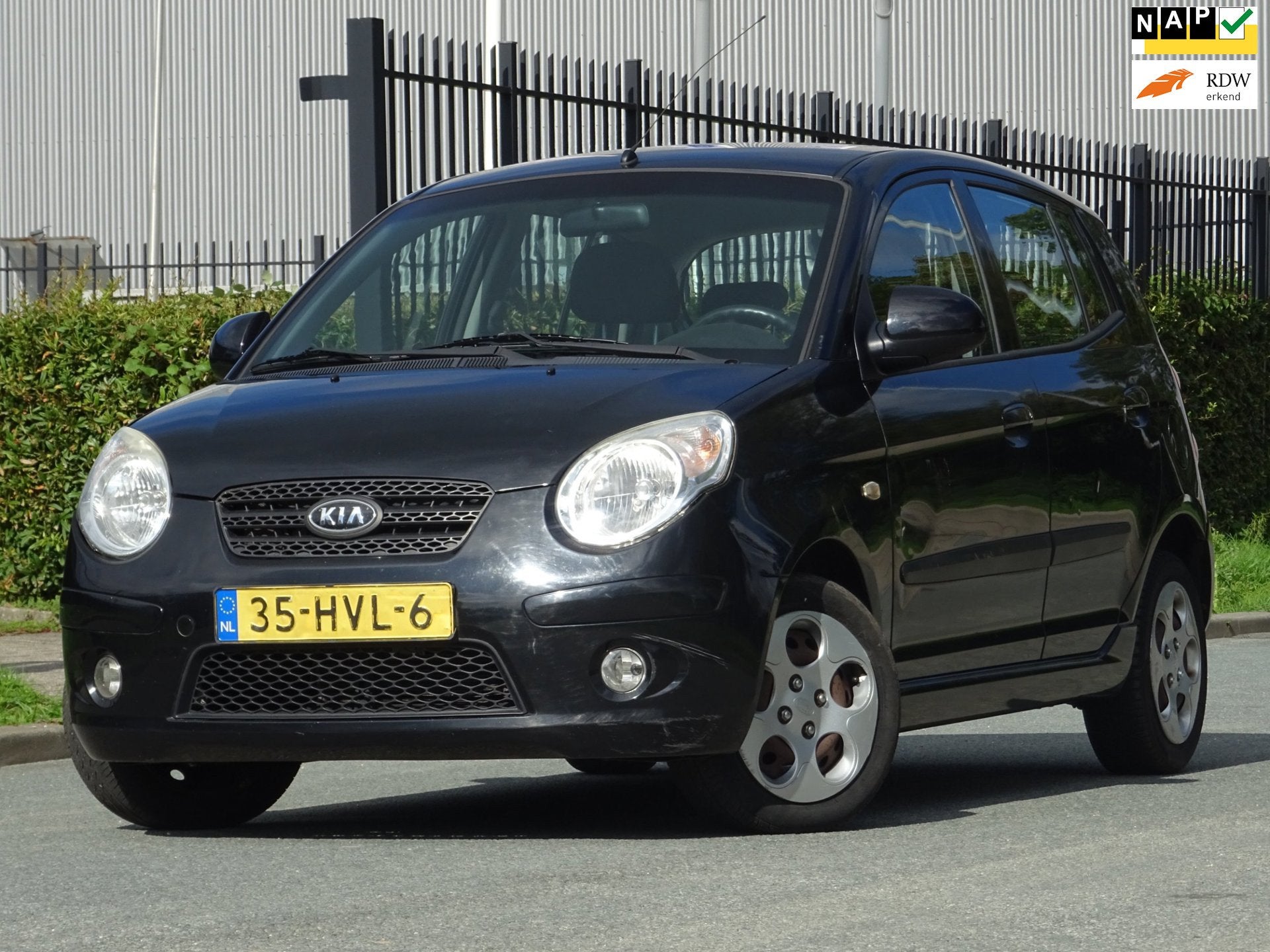 Kia Picanto 1.1 Fifteen BJ2009 NAP/AIRCO/ELEKRAM/APK, Auto's, Gebruikt, 4 cilinders, 400 kg, Zwart