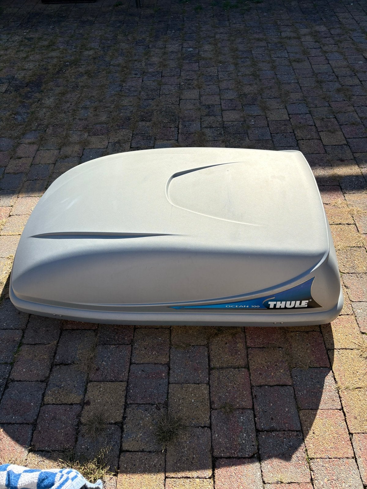 Thule Ocean 100 Dakkoffer - Ruime en Betrouwbare Bagagebox, Auto diversen, Ophalen, Gebruikt