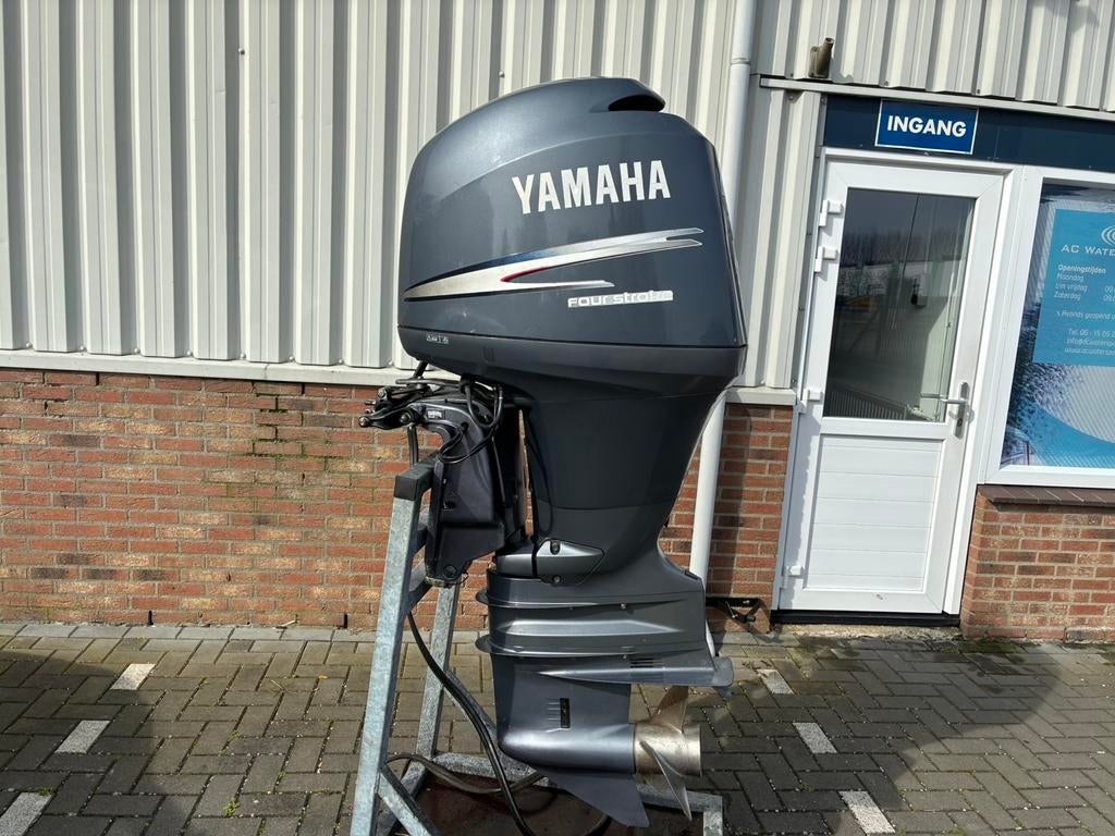 Yamaha 150 pk 4 takt EFI, Powertrim , vaarklaar, Viertaktmotor, Ophalen of Verzenden, Yamaha, Info@acwatersport.nl